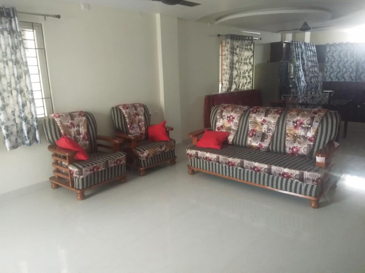 Feel Like Home -Guest House Near Tenneti Park Visakhapatnam Luaran gambar